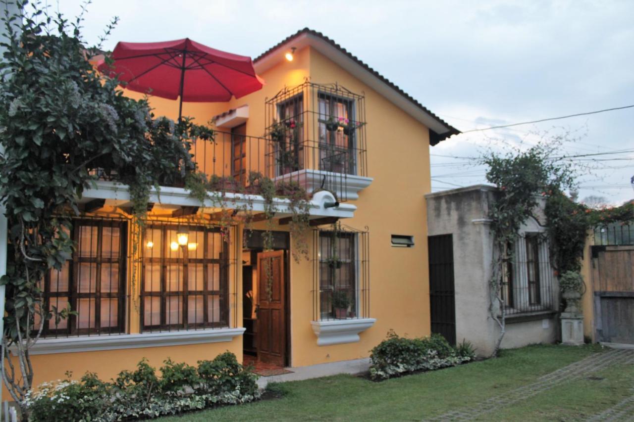 Villas Santa Ana-Ricardo Antigua Exteriör bild