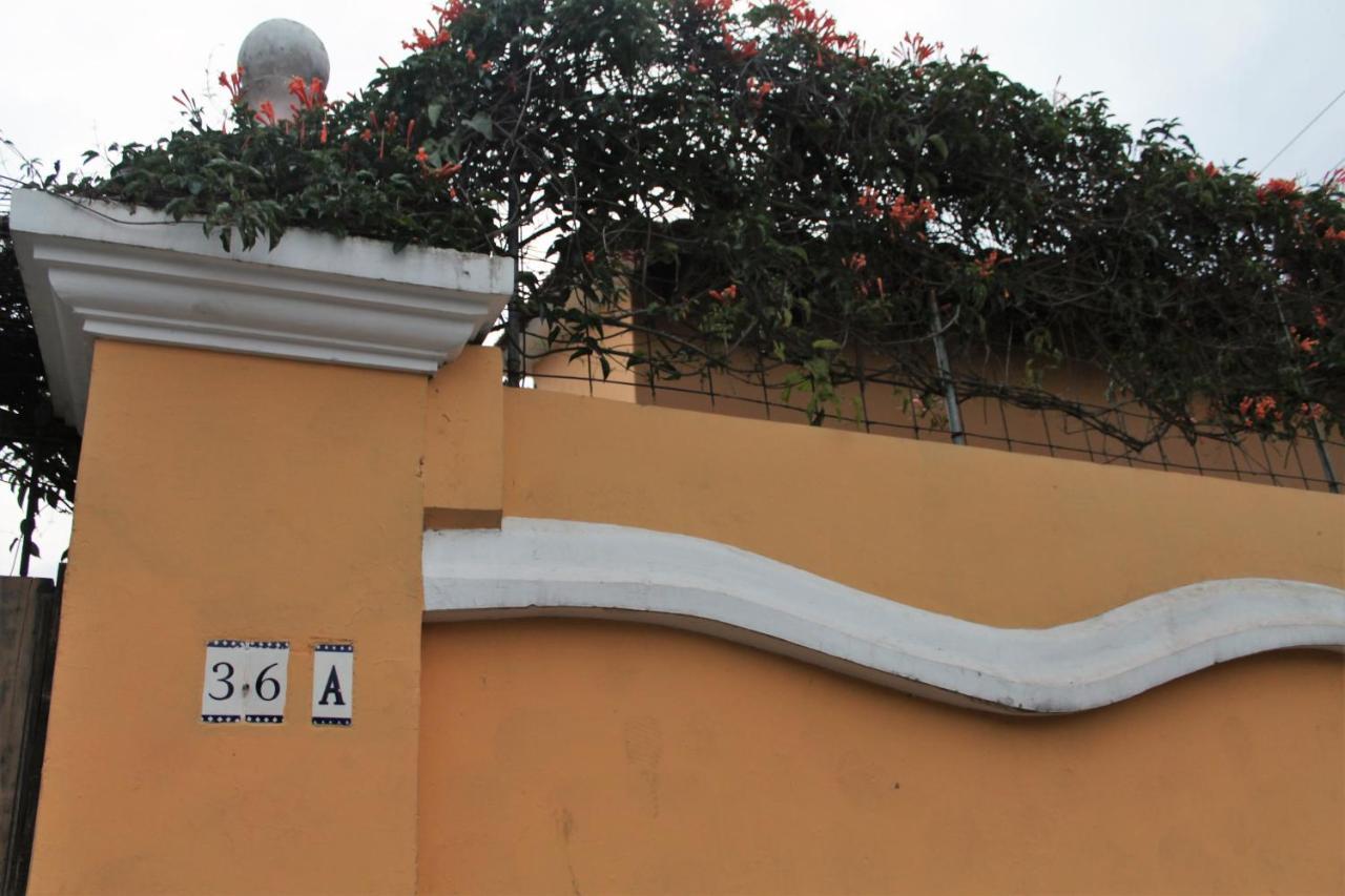 Villas Santa Ana-Ricardo Antigua Exteriör bild